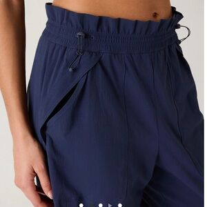 Athleta Trekkie High Rise Parachute Pants